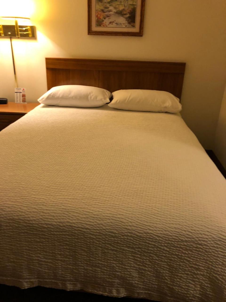 Coronado Motel & Rv Park Lindsborg Bagian luar foto